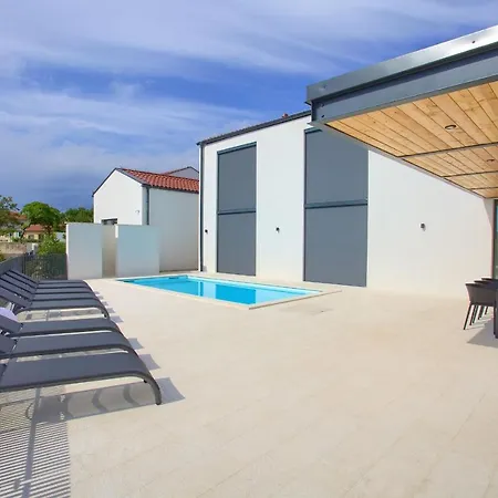 Casa Forma Villa