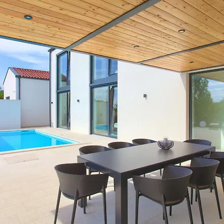 Casa Forma Villa