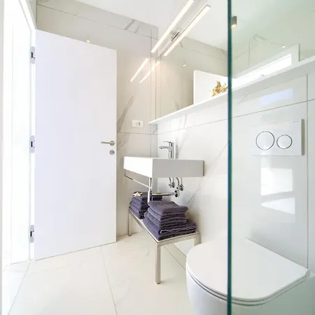 Casa Forma * 科里米诺